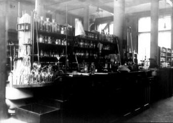 [Old laboratory]